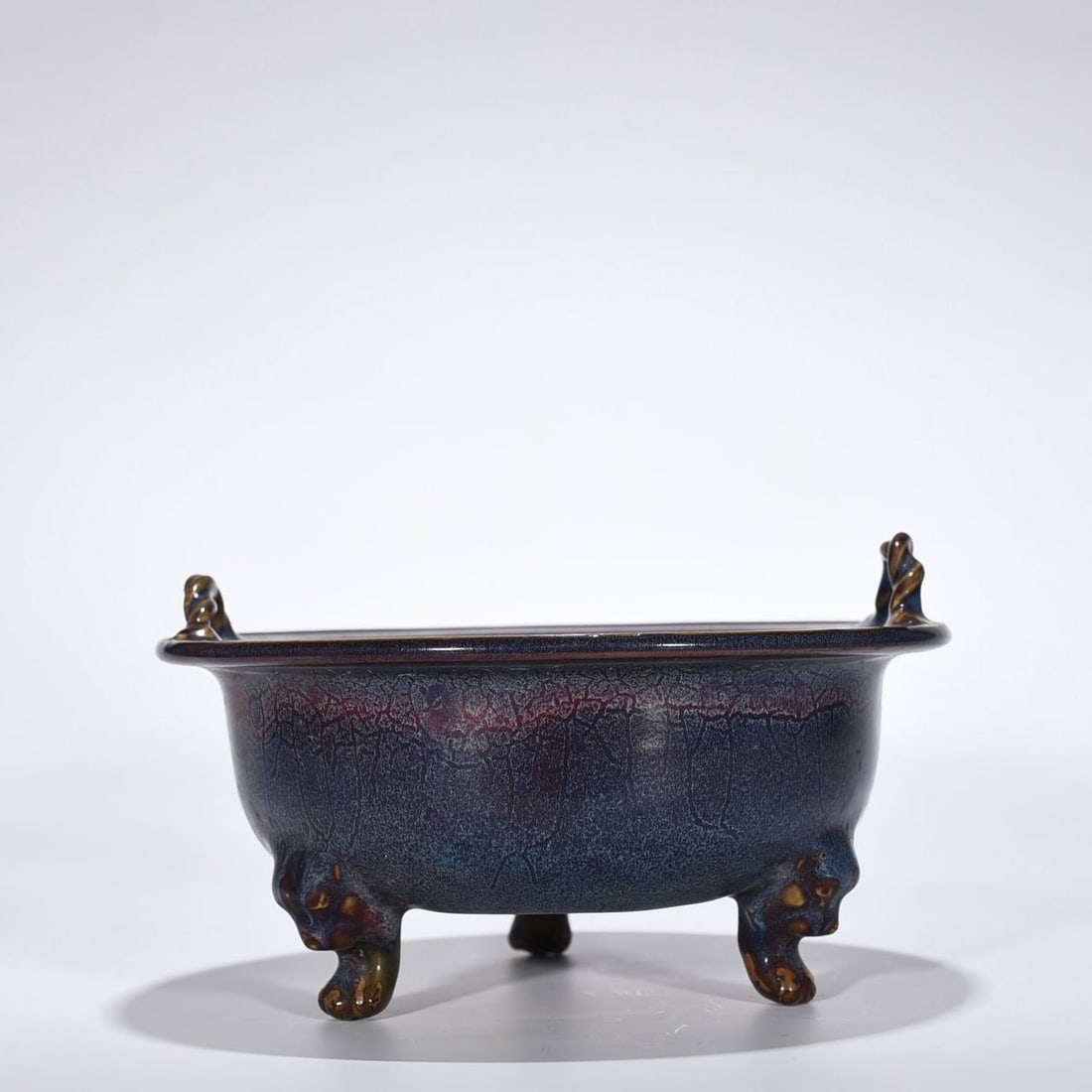 Song Dynasty Jun kiln official rose purple glaze three-legged double-eared furnace (1 of 9)