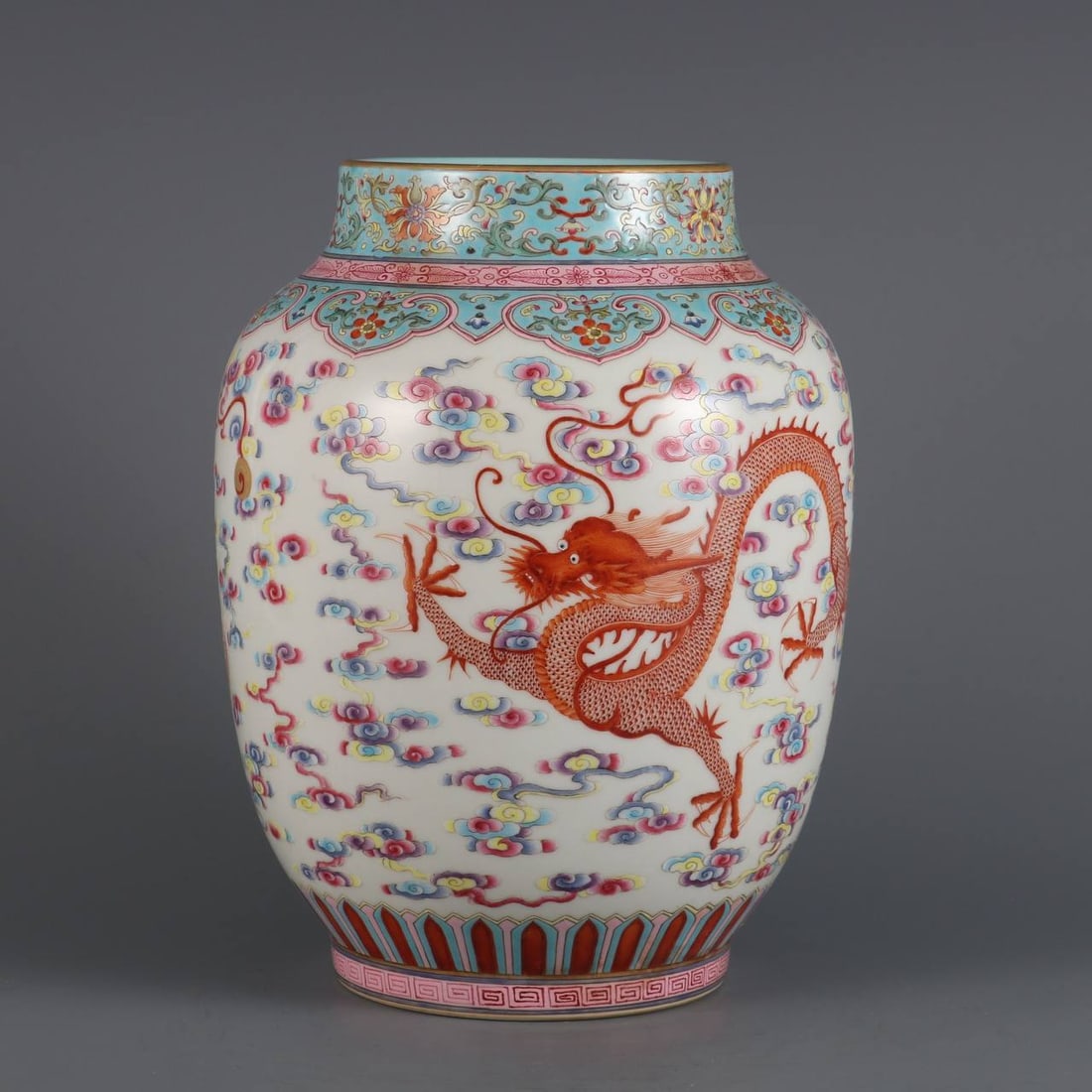 Qing Dynasty, Qianlong Period (1736–1795) Famille-Rose Lantern-Shaped Vase with Dragon and Cloud: Qing Dynasty, Qianlong Period (1736–1795)Famille-Rose Lantern-Shaped Vase with Dragon and Cloud DesignHeight: 24 cm | Belly Diameter: 18 cm | Mouth Diameter: 11.2 cmA finely crafted porcelain lanter