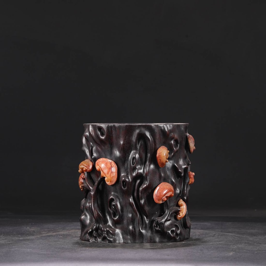 a large brush pot made of rosewood inlaid with gemstones from the Qianlong period (1 of 7)