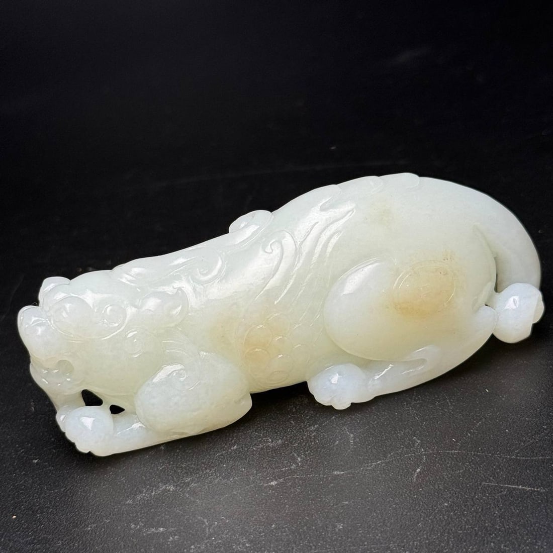 Hetian jade Pixiu auspicious beast symbolizes wealth, good fortune, and longevity (1 of 7)