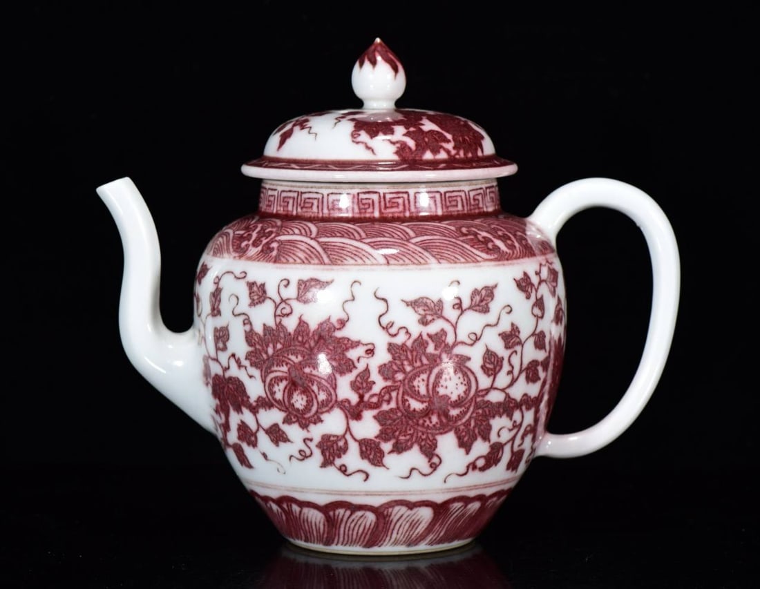 underglaze red melon and fruit pattern ewer from the Qianlong period (1 of 8)