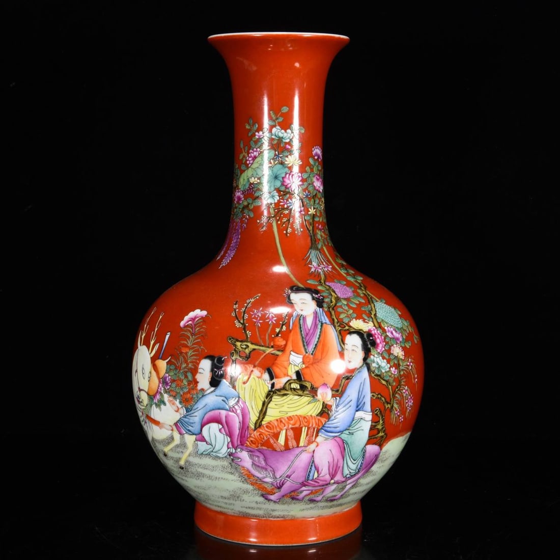 A famille rose vase with a design of Magu offering longevity (1 of 8)
