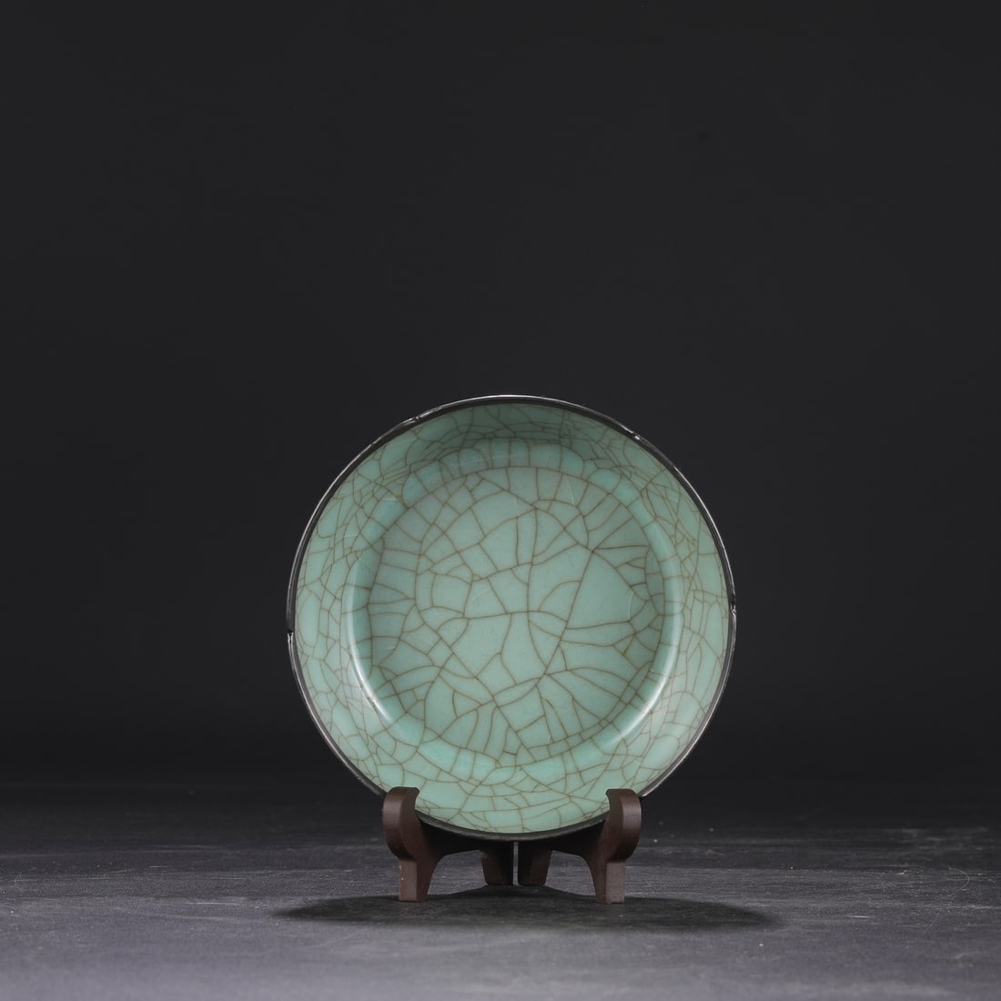 A large celadon-glazed, silver-rimmed imperial plate-washer from the Southern Song Dynasty (official (1 of 7)