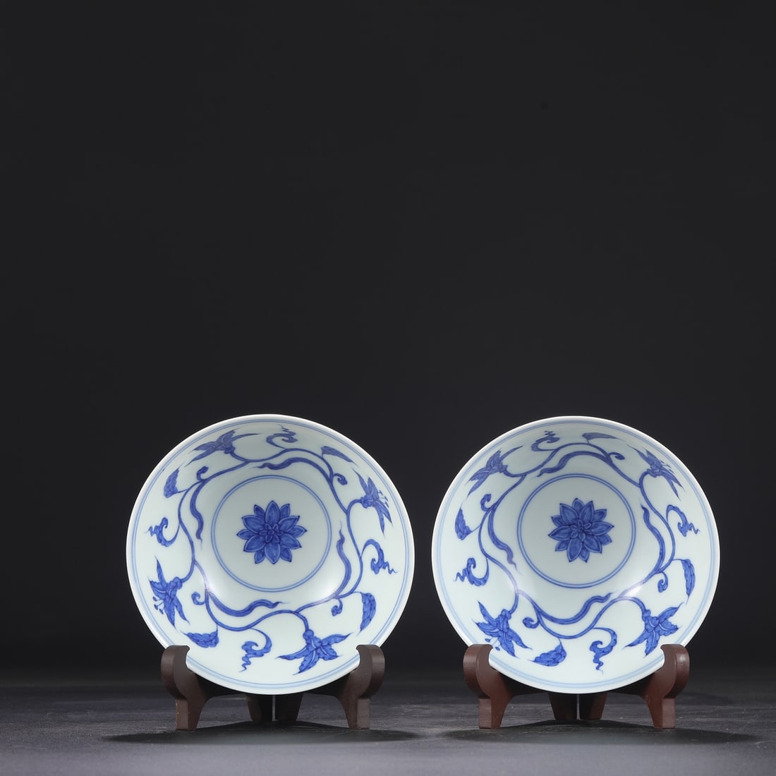 A pair of blue-and-white palace bowls from the Chenghua period of the Ming dynasty, formerly in the: Dimensions: Height 6.5 cm, Diameter 15 cm.