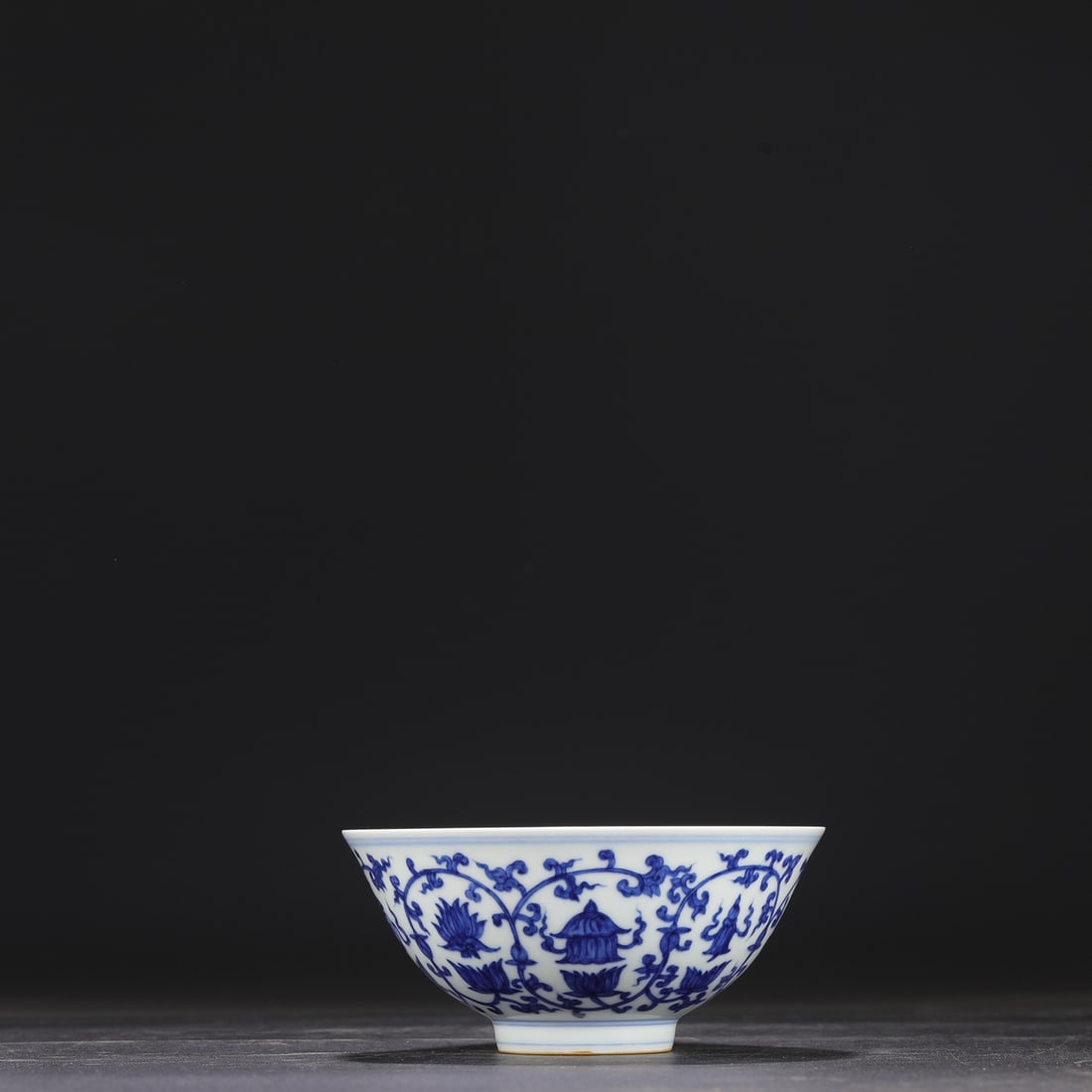 A Ming Dynasty Chenghua blue and white porcelain palace bowl with lotus scroll and eight auspicious: Dimensions: Height 7 cm, Diameter 14.5 cm.