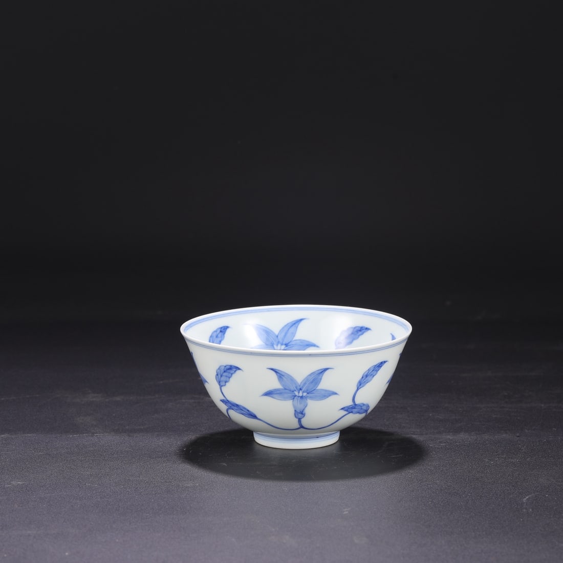 A Ming Dynasty Chenghua blue and white porcelain palace bowl with a scrolling floral design, (1 of 6)