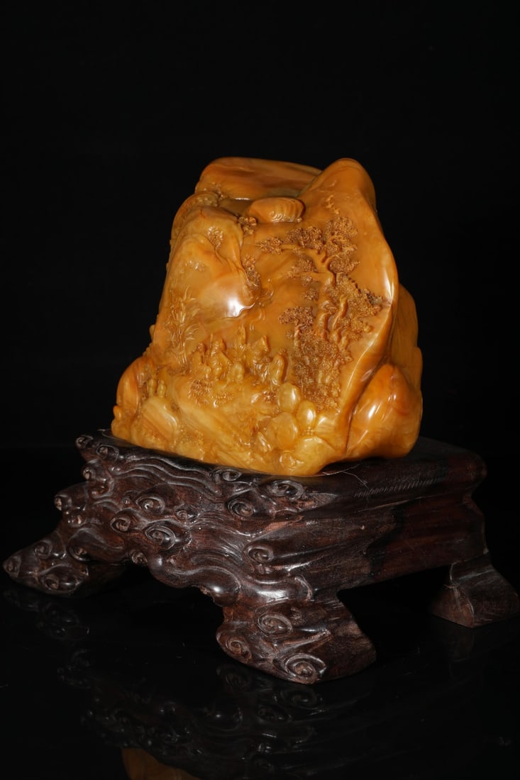 A Qing Dynasty (Qianlong period) Shoushan Tianhuang stone carving of landscape and figures: (1 of 9)