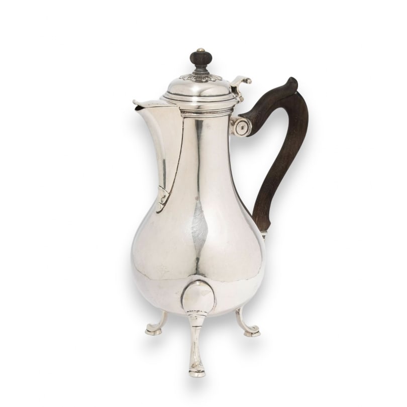 Swiss 19th century Pear-shaped silver coffee pot: Pear-shaped silver coffee pot by Jacques Widmer, Bern, wooden handle,505gOrigin: SwitzerlandPeriod: 19th centuryMaterials: SilverDimensions: Ht 23 x 16 x 10 cm