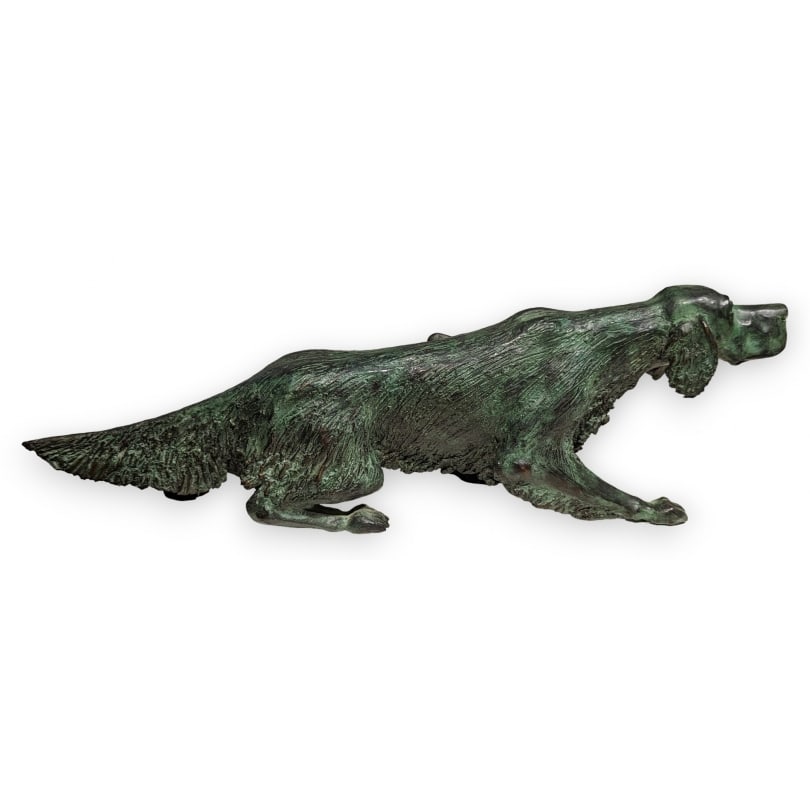 Bronze English Setter on Point, signed RABITTI: English Setter on point in bronze with green patina, signed RABITTI (César 1949-2012),numbered 17/100Origin: ItalyPeriod: 20th centuryMaterials: BronzeDimensions: Ht 16 x 52 x 10 cm