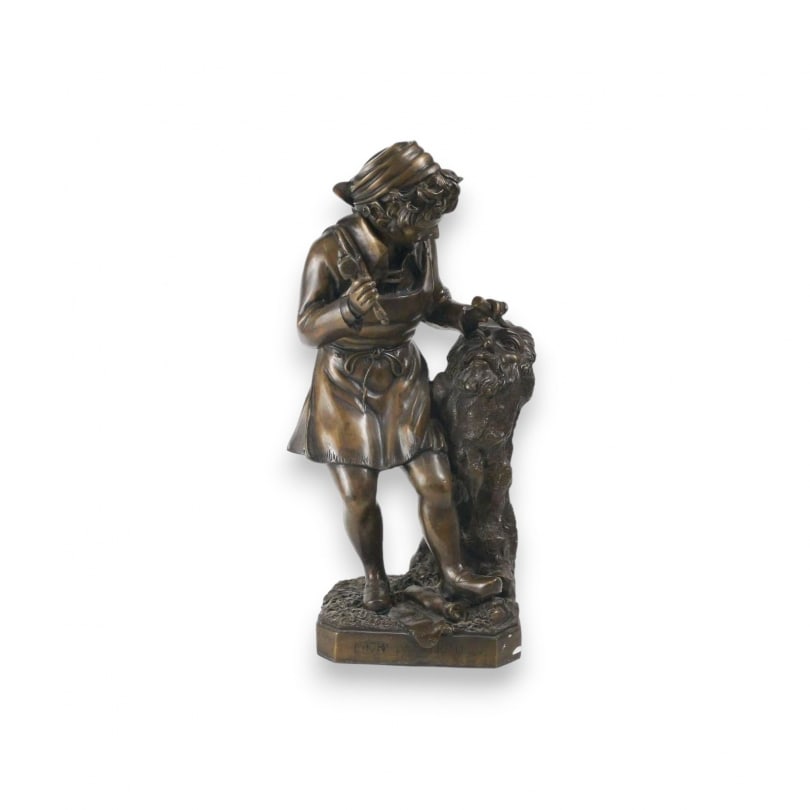 Bronze sculpture "Michelangelo shaping the head of a faun": Bronze "Michelange shaping the head of a faun" by Cesare ZOCCHI (1851-1922)Origin: ItalyPeriod: 20th centuryMaterials: BronzeDimensions: Ht 45 x 20 x 20 cm