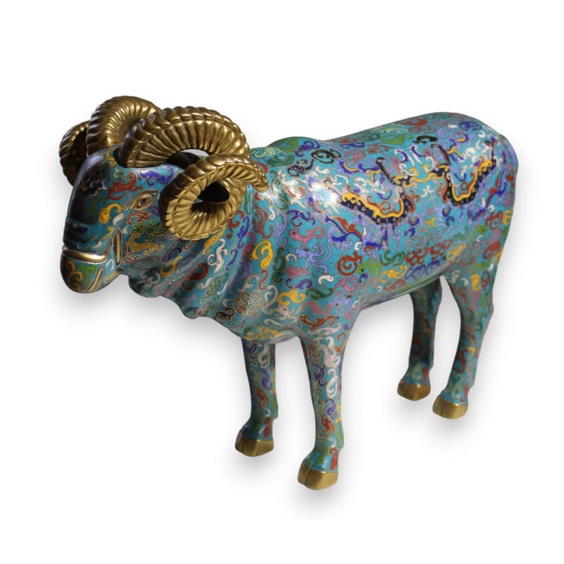 Chinese 20th century cloisonné bronze mouflon: cloisonné bronze mouflonOrigin: ChinaPeriod: 20th centuryMaterials: BronzeDimensions: Ht 34 x 54 x 20 cm