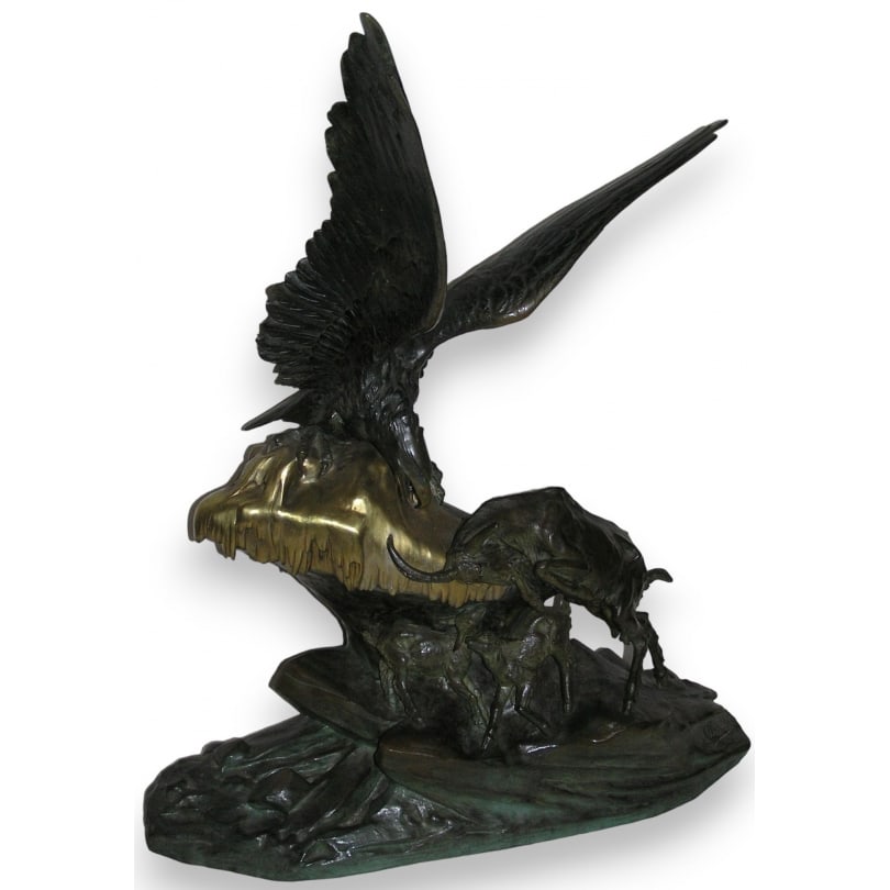 French 19th century Bronze "Eagle and Ibex".: Bronze "Ibex defending its young from an eagle attack", signed E. DROUOT (Édouard, 1859-1945). Patrouilleau Edt.Origin: FrancePeriod: 19th centuryMaterials: BronzeDimensions: Ht 80 x 61 x 23 cm