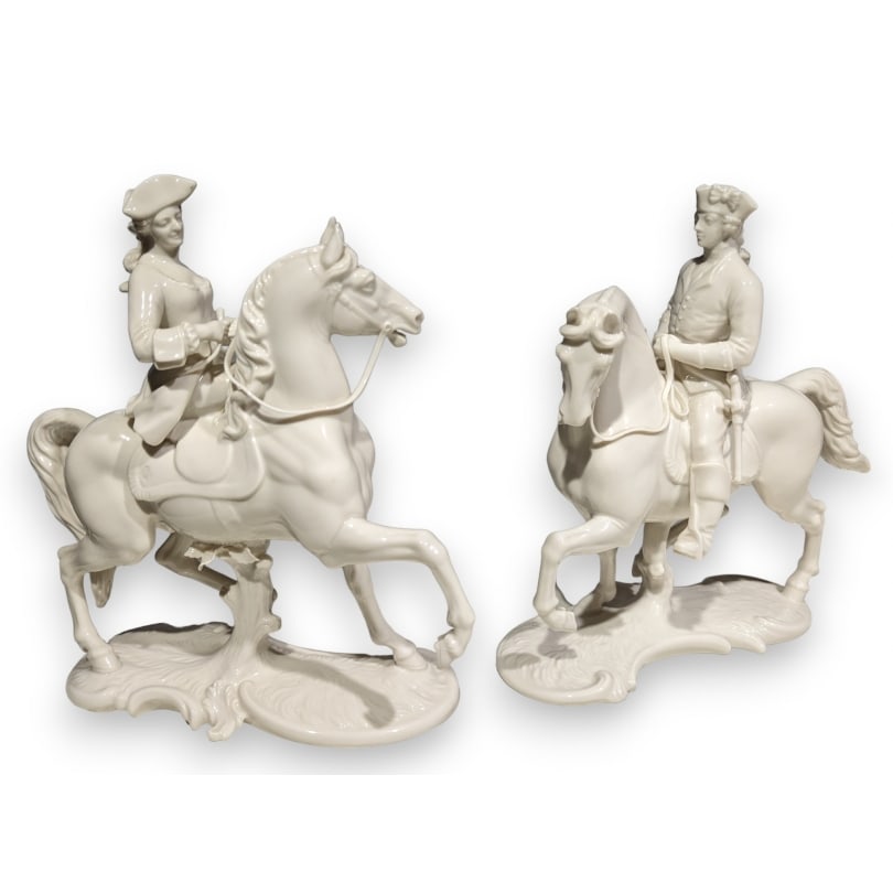 German 19th century Pair of Nymphenburg porcelain horses: Pair of Nymphenburg porcelain horsesOrigin: GermanyPeriod: 19th centuryMaterials: PorcelainDimensions: Ht 24 x 23 x 10 cm