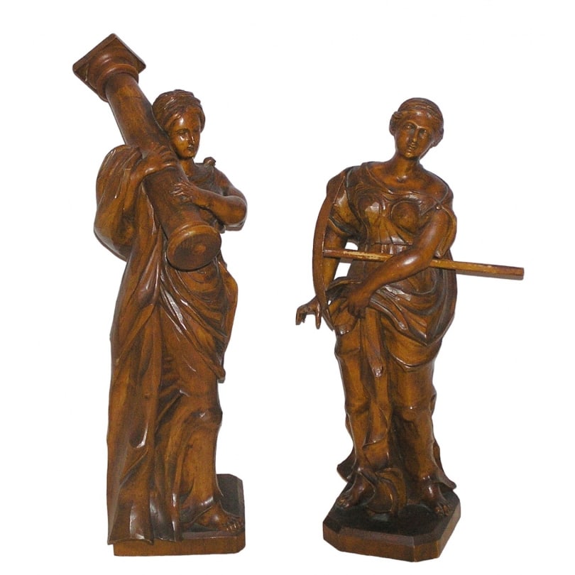 19th century Pair of carved wooden statuettes (1 of 1)