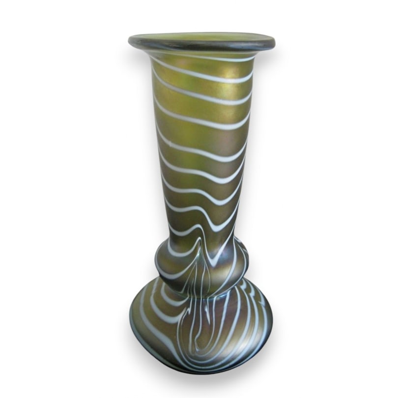 German Green vase by Ferdinand von Poschinger: Green vase with combed decoration by Ferdinand von Poschinger, iridescent surfaceOrigin: GermanyPeriod: 20th centuryMaterials: GlassDimensions: Height 24 x Diameter 11.5 cm