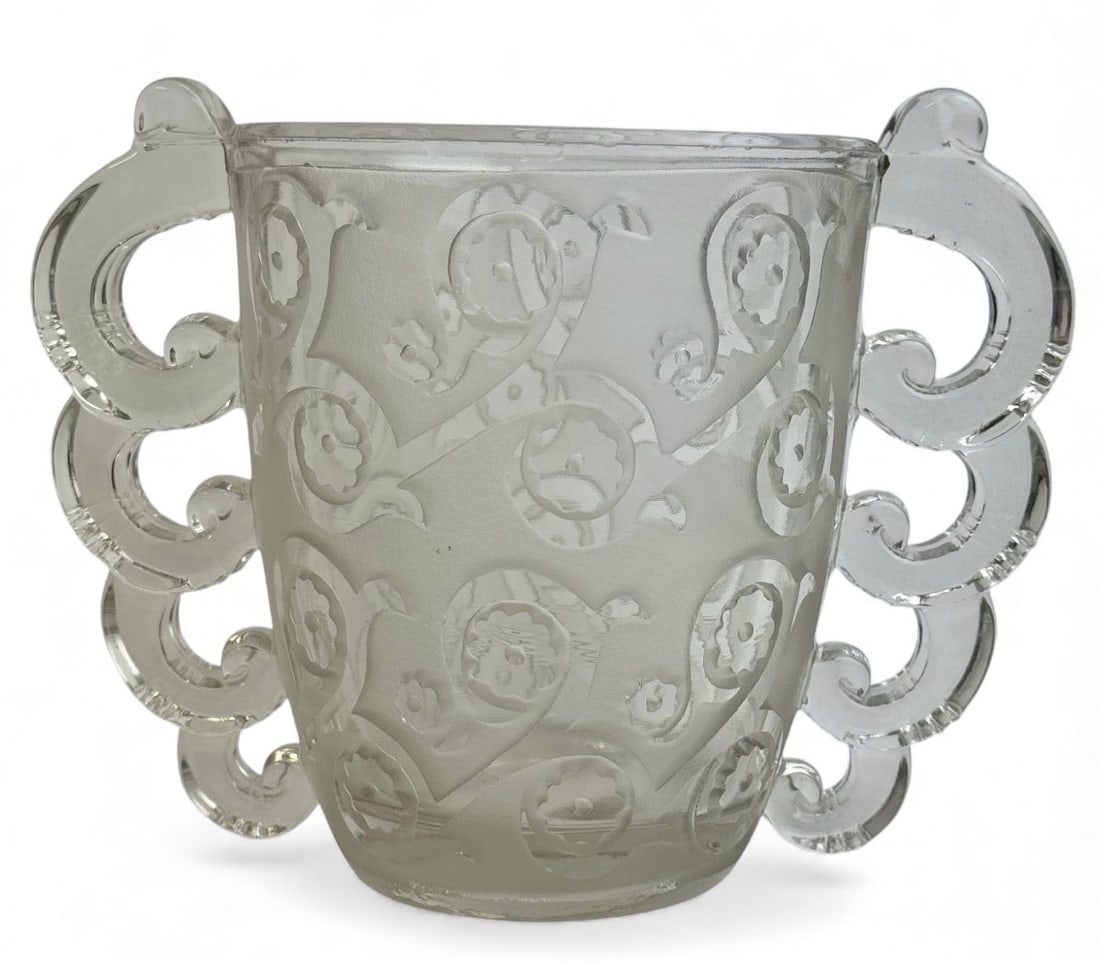 Daum by Pierre d'Avesn, Art Deco vase: Art Deco vase in colorless, half-molded blown glass, acid-frosted base, molded hook handles, hot-welded and polished. Created by Pierre d'Avesn for the Daum company between 1930 and 1936, unsigned. A