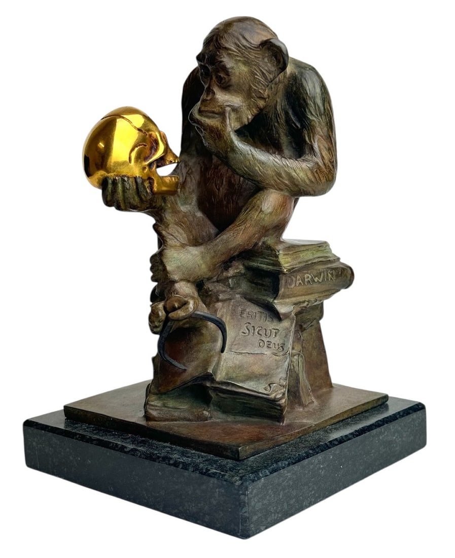 Wolfgang Hugo Rheinhold Bronze Sculpture Monkey with Skull: With his sculpture "Skull Monkey," created around 1892-93, the philosopher and sculptor Wolfgang Hugo Rheinhold (1853-1900) gave the debate surrounding Charles Darwin's work an almost iconographic for