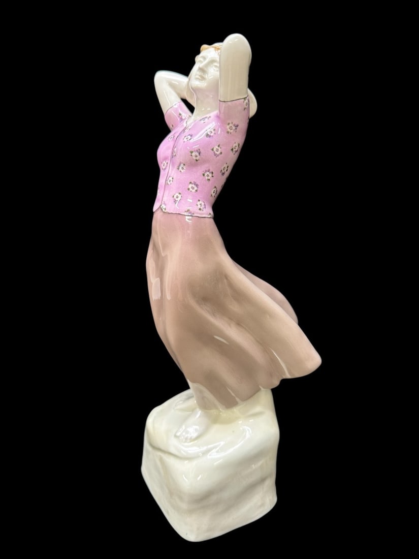 Goldscheider Created By Fritz Heinemann Dutch Woman: Figure of a Dutch woman on a natural base designed by Fritz Heinemann around 1911/12 for Goldscheider in polychrome glazed stoneware signed Heinemann stamped in low relief, numbered 4895 37 9 and sign