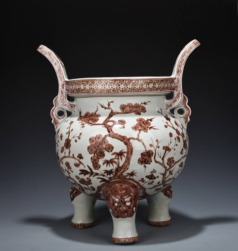 Ming Dynasty Hongwu Period Underglaze Red Pine, Bamboo and Plum Blossom Incense Burner: Ming Dynasty Hongwu Period Underglaze Red Pine, Bamboo and Plum Blossom Incense BurnerItem Dimensions: 57*49 cm