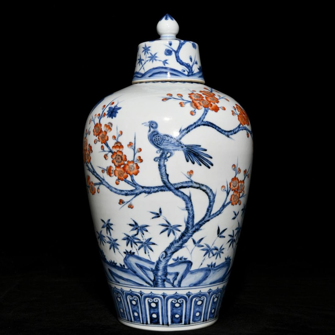 A Ming Dynasty Chenghua period blue and white porcelain plum vase with iron-red magpie: A Ming Dynasty Chenghua period blue and white porcelain plum vase with iron-red magpie and plum blossom design, 37cm high and 20cm in diameter.