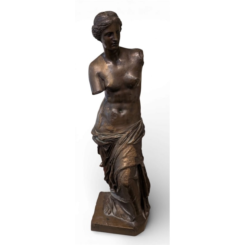 19th century Bronze "Venus de Milo" Barbedienne Cast: Bronze "Venus de Milo" by F. Barbedienne, Foundry, Mechanical Reduction by A. CollasOrigin: FrancePeriod: 19th centuryMaterials: BronzeDimensions: Ht 48 x 15 x 15 cm
