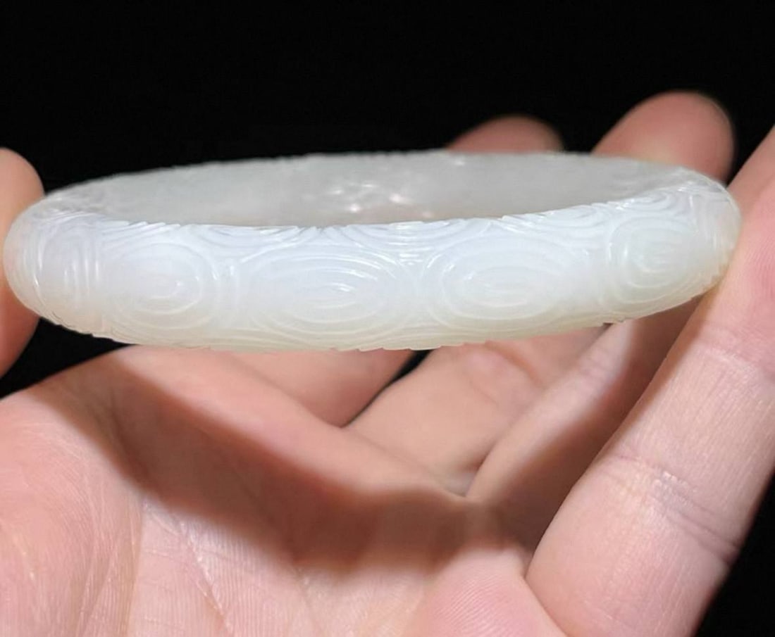 Hetian jade auspicious cloud and cloud pattern bracelet. - 5