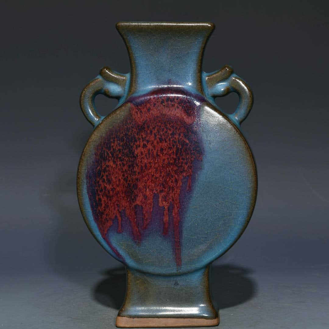 Jun ware double-eared flat bottle: Jun ware double-eared flat bottle, 23cm high and 14cm in diameter