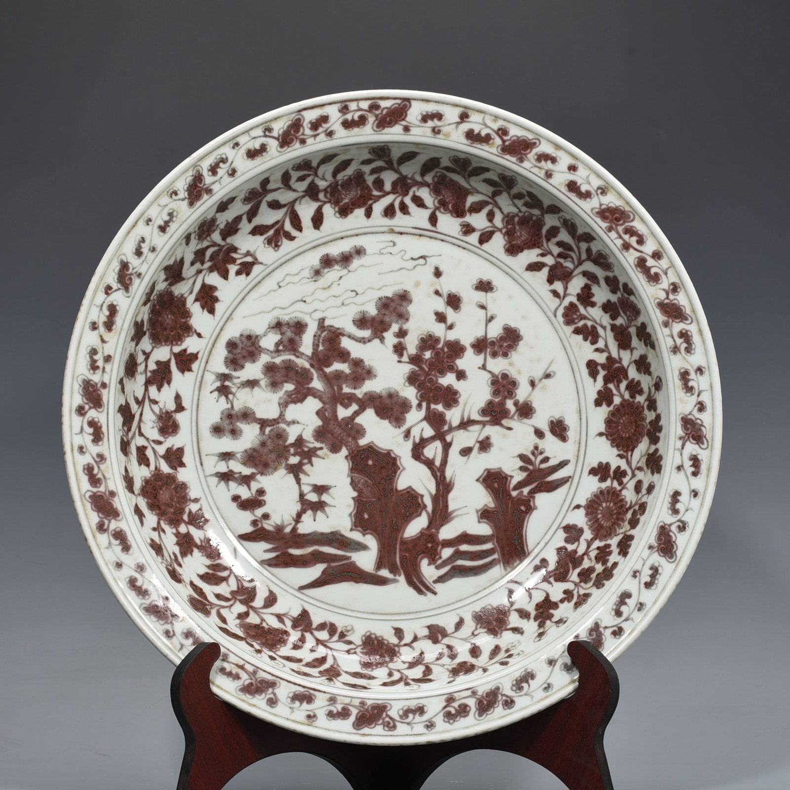 Ming Hongwu period underglaze red pine, bamboo and plum blossom pattern folded rim dish (1 of 8)