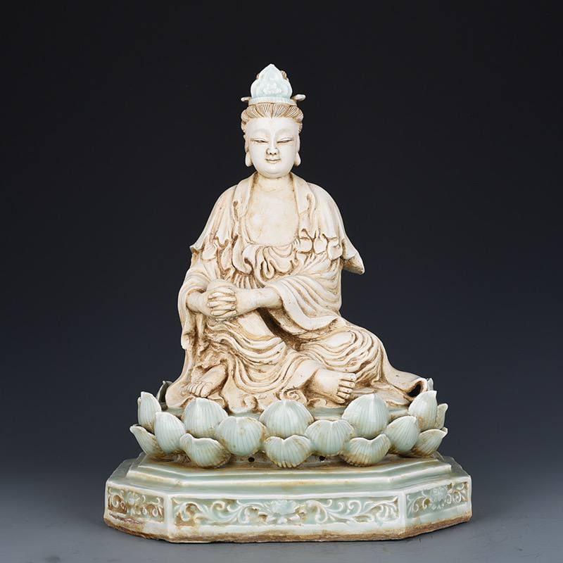 Song Dynasty Hutian Kiln: Song Dynasty Hutian Kiln Shadow-Blue Glazed Lotus Guanyin, 36×28 cm