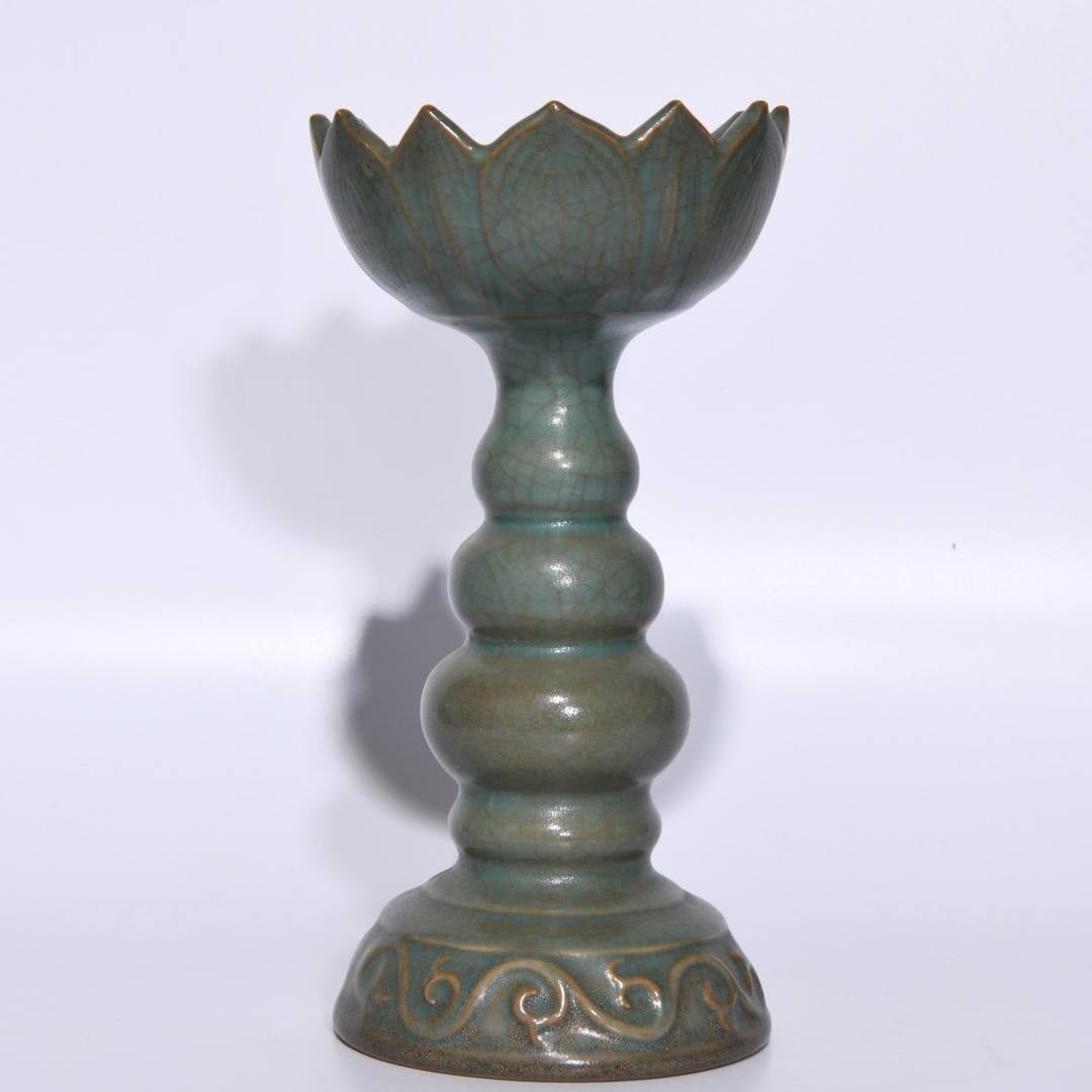 Ru ware lotus lamp (1 of 9)