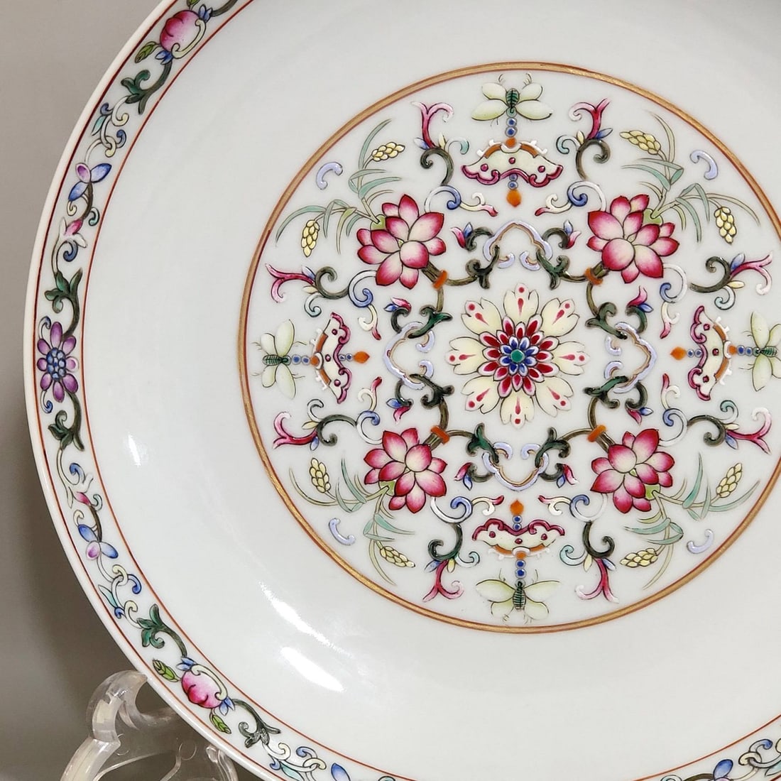 A Qing Dynasty Daoguang period plate (1 of 7)