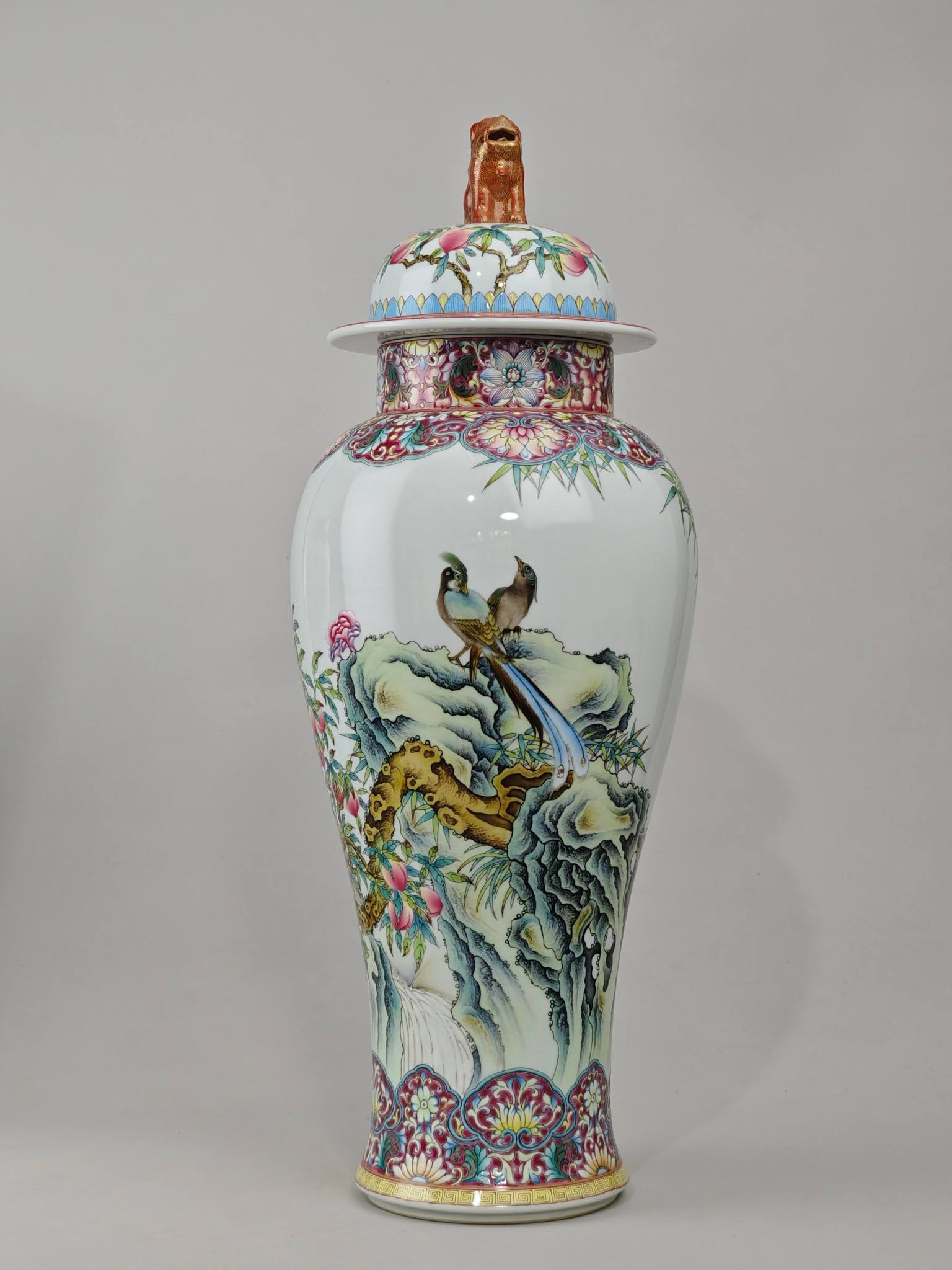 A covered jar with enamel decoration (1 of 7)