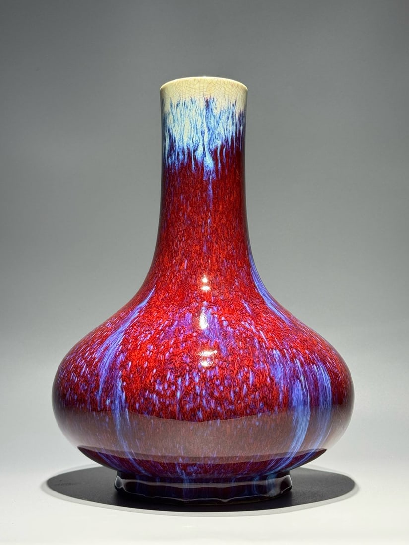 A Qing Dynasty Qianlong period (1736-1745) Langhong glazed water chestnut-shaped vase (1 of 9)