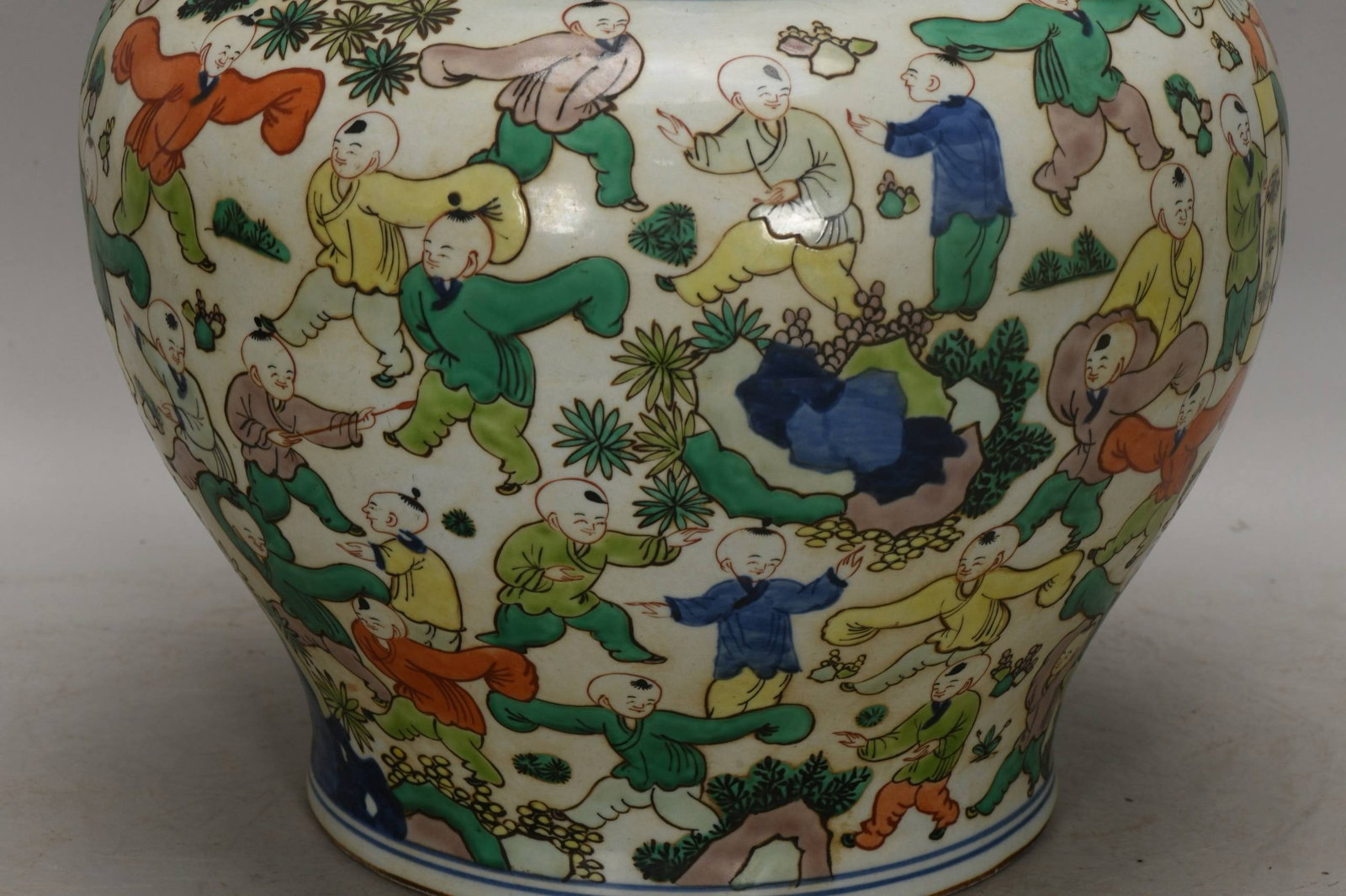 A polychrome covered jar - 7