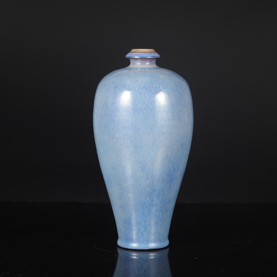 A large Northern Song Dynasty Jun ware plum vase with grape-purple glaze, formerly from the: Dimensions: Height 27 cm, Mouth diameter 3 cm, Belly diameter 12.5 cm.