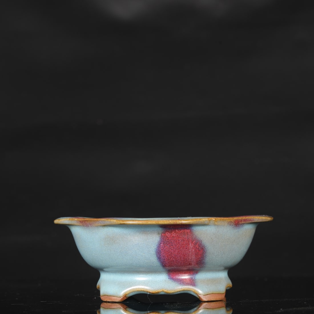A Northern Song Dynasty Jun ware piece with purplish-red spots and an inscription by Emperor: Height: 6 cm, Mouth Diameter: 18.5 cm