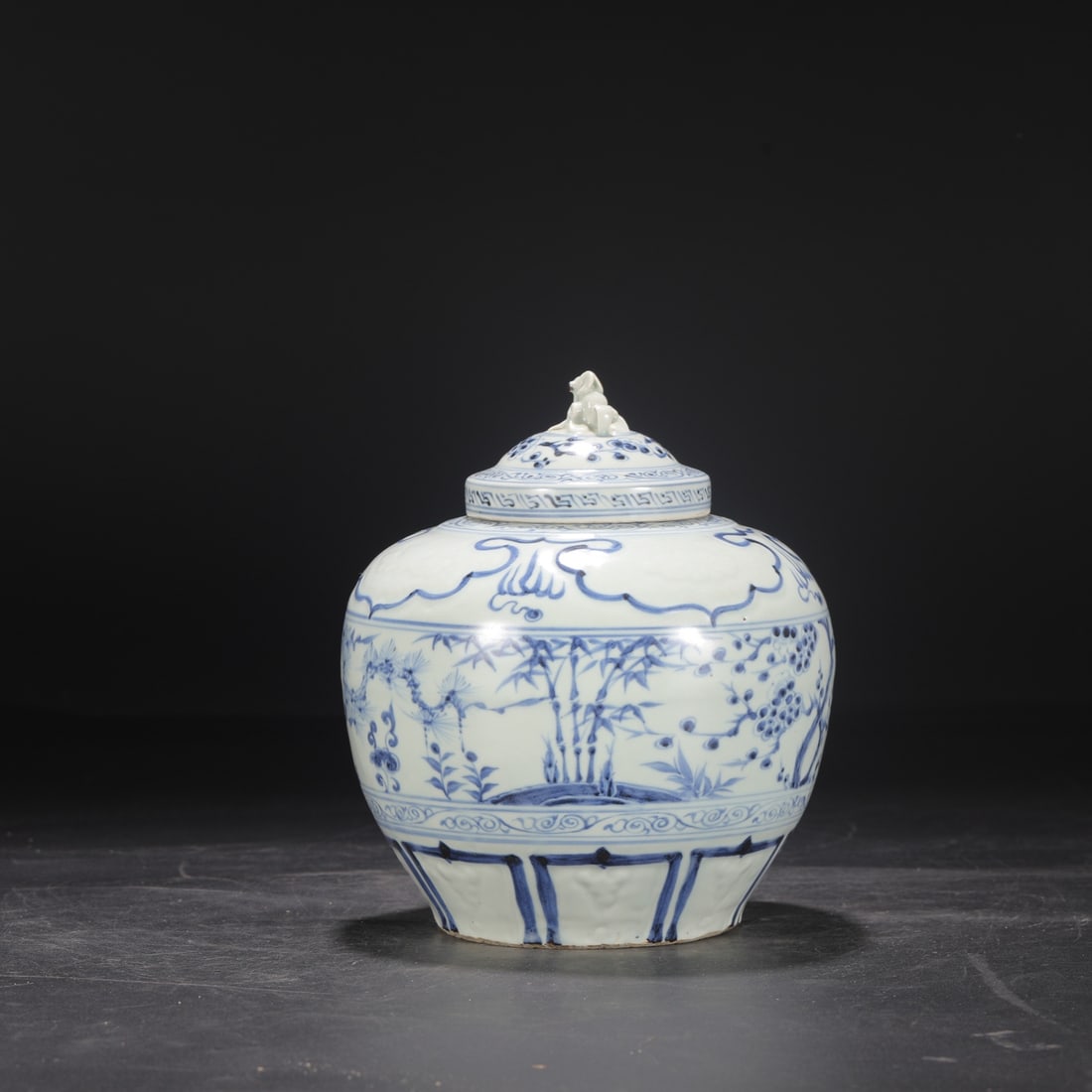A Yuan Dynasty blue and white porcelain covered jar with pine, bamboo, and plum blossom design,: Height: 21.5 cm, Mouth diameter: 8 cm, Belly diameter: 18 cm