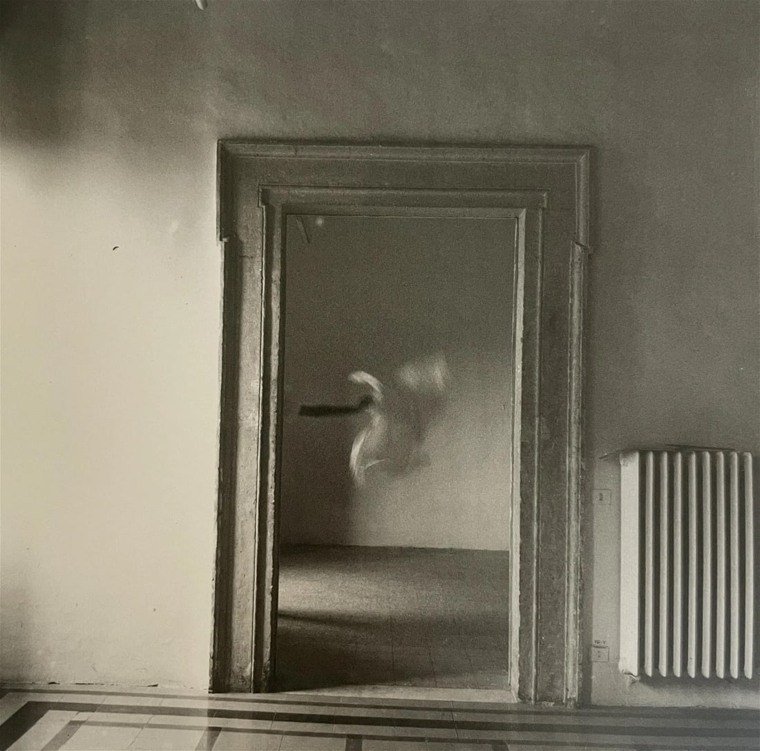 絶版⭐︎Francesca Woodman On Being an Angel On Being an Angel | Suomen valokuvataiteen museo