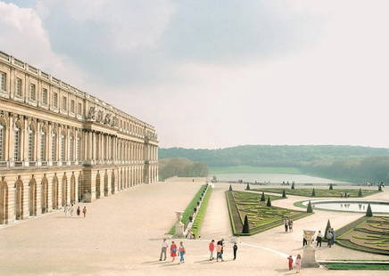 LUIGI GHIRRI " Versailles, 1985"Print: Luigi Ghirri (1943-1992) was an Italian photographer known for his influential work in the realm of color photography and the exploration of everyday life, landscapes, and urban scenes. Ghirri's photo