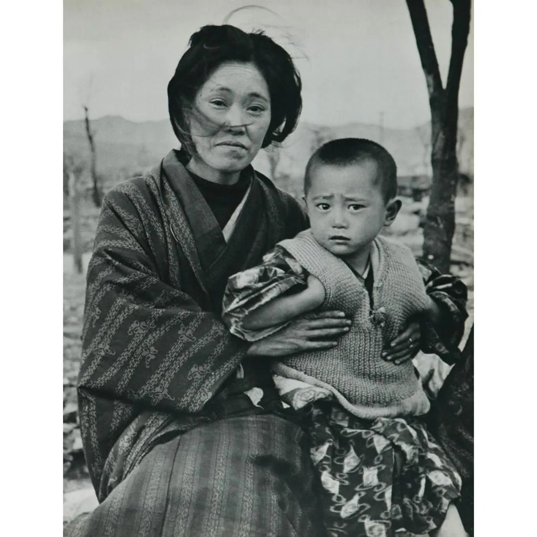 ALFRED EISENSTAEDT "Mother & Child at Hiroshima"Prinrt (1 of 1)