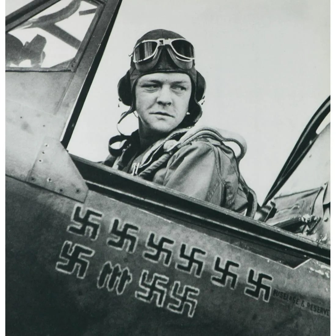 ROBERT CAPA "English Fighter Pilot, 1941"Printr (1 of 1)