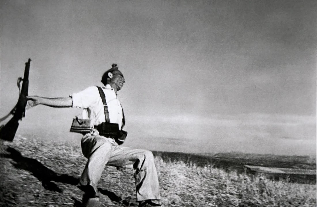 Robert Capa"SPAIN. Cerro Muriano, Cordoba front."Prinrt (1 of 1)