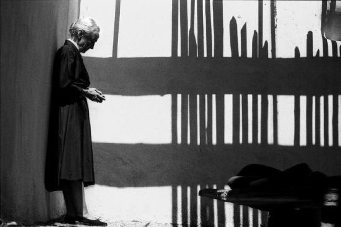 John Loengard "Georgia OKeeffe, New Mexico, 1966" Photo Print: John Loengard is a renowned American photographer and former picture editor known for his exceptional contributions to photojournalism and documentary photography. Here are some key points about John