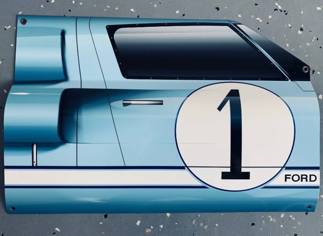 Ford GT40 Aluminum Garage Display (1 of 4)