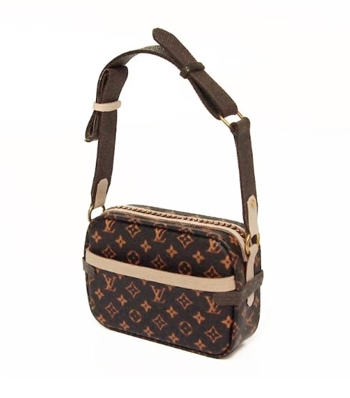 1/12 Scale Handbag (1 of 1)