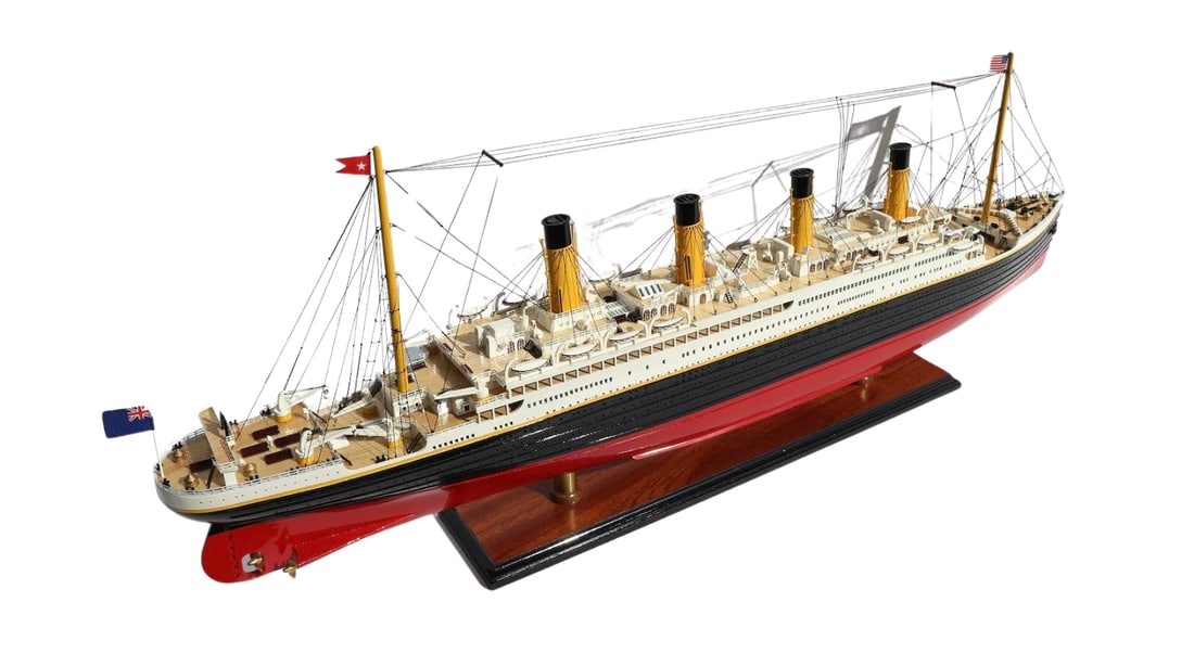 Illuminated Titanic Wooden Scale Desk Display Model (1 of 10)