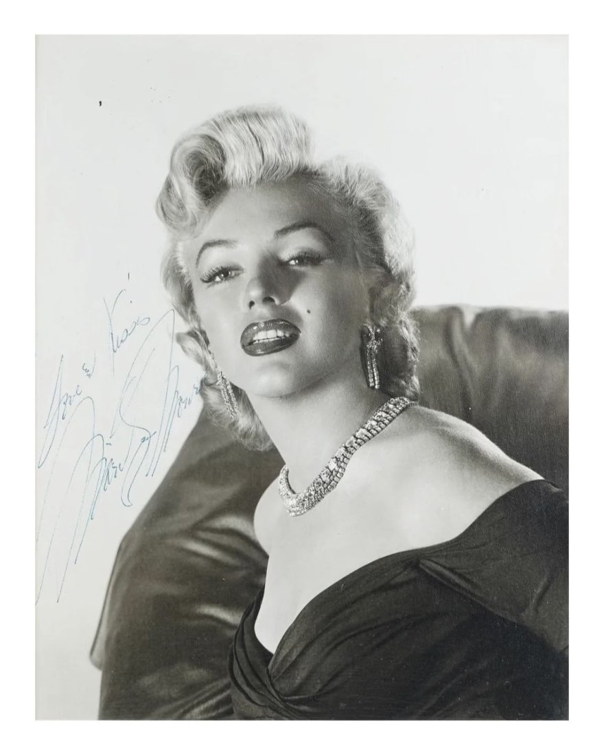 PHOTOGRAPH OF MARILYN MONROE (1 of 1)