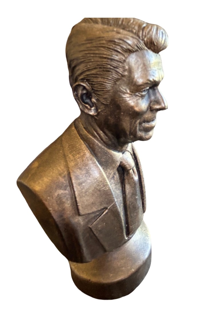Ronald Reagan - Bust (1 of 6)