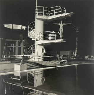 Helmut Newton - Old Beach Hotel, Monte Carlo, 1981 (1 of 1)