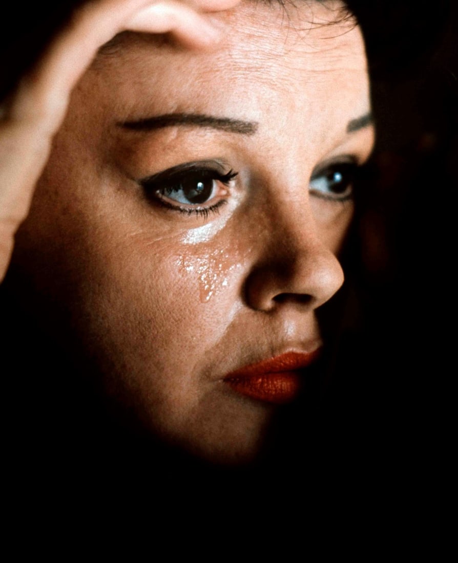 Judy Gaaland by Douglas Kirkland: Judy Garland by Douglas Kirkland print, 33.00 X 33.00 Inches